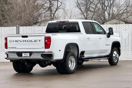 2026 Chevrolet Silverado 3500 LT