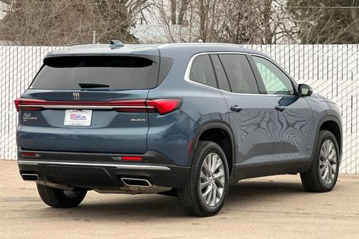 2025 Buick Enclave Preferred FWD