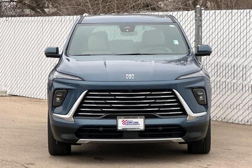 2025 Buick Enclave Preferred FWD