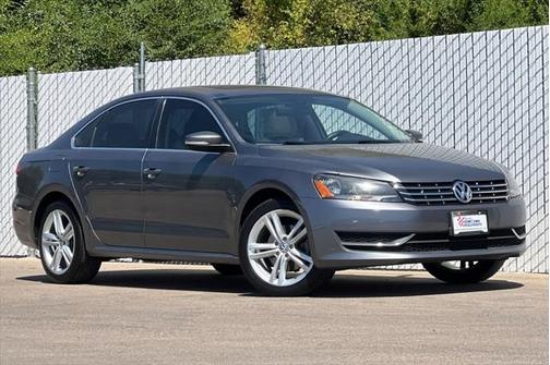 2014 Volkswagen Passat 2.0L TDI DSG SE w/Sunroof