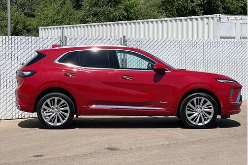 2025 Buick Envision Avenir AWD