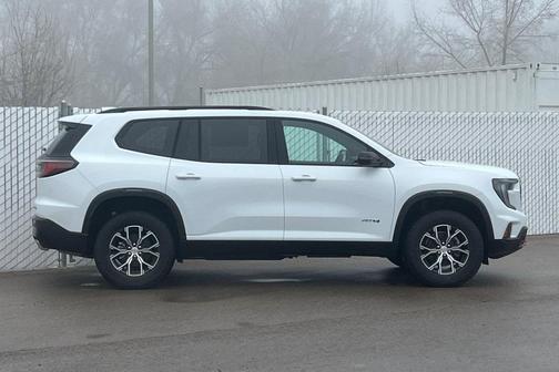 2026 GMC Acadia AT4 AWD