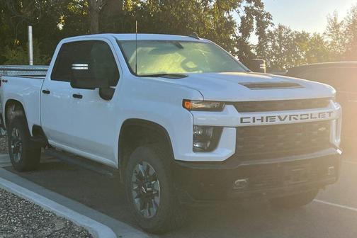 2022 Chevrolet Silverado 2500 Custom