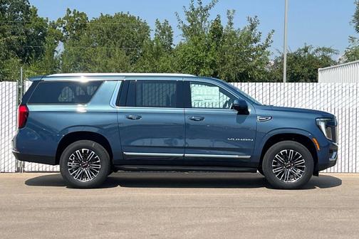 2025 GMC Yukon XL 4WD Elevation