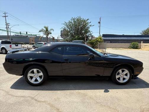 2011 Dodge Challenger Base