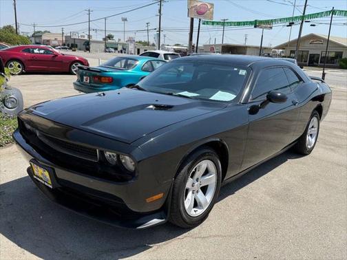 2011 Dodge Challenger Base