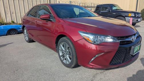 2016 Toyota Camry SE
