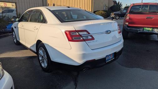 2014 Ford Taurus SEL