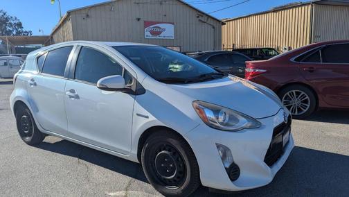 2015 Toyota Prius c Two