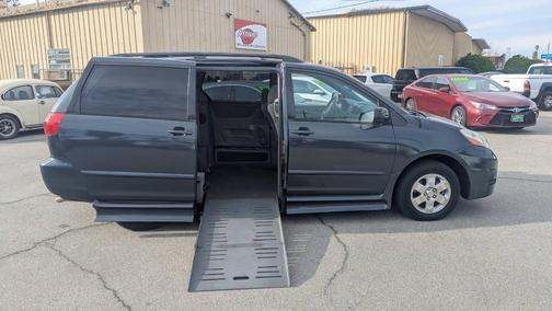 2008 Toyota Sienna CE