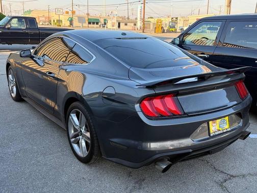 2018 Ford Mustang EcoBoost Premium