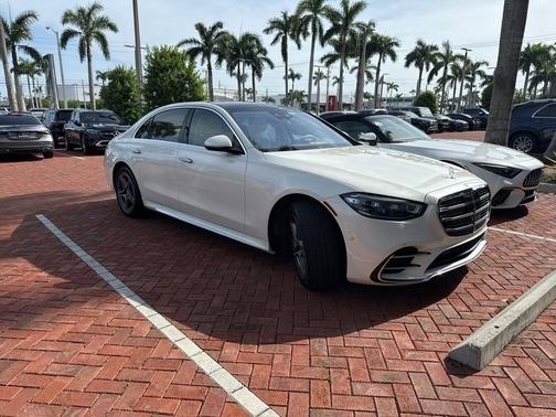 2023 Mercedes-Benz S-Class 