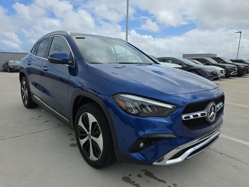 2025 Mercedes-Benz GLA 250 Base