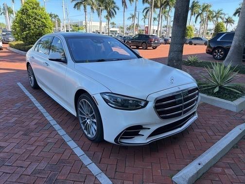 2022 Mercedes-Benz S-Class 