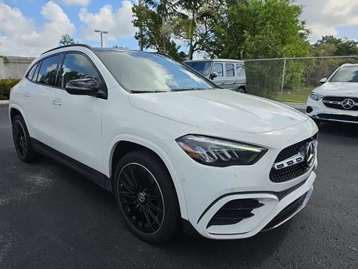 Polar White 2025 Mercedes-Benz GLA 250