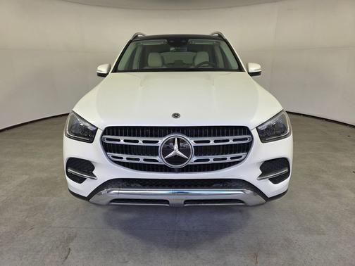MANUFAKTUR Diamond White Metallic 2024 Mercedes-Benz GLE 450 4MATIC