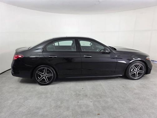 2024 Mercedes-Benz C-Class 