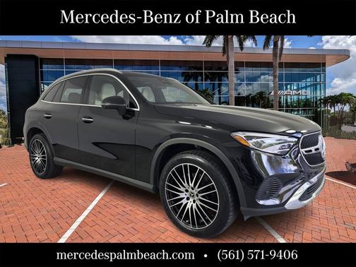 Black 2025 Mercedes-Benz GLC 300 Base