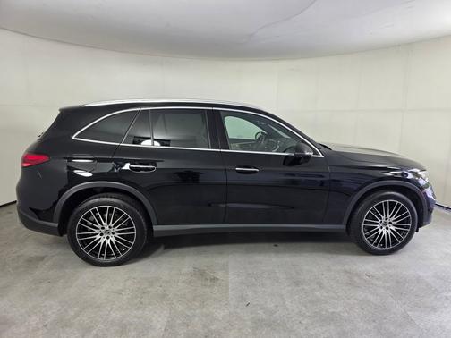 Black 2025 Mercedes-Benz GLC 300 Base