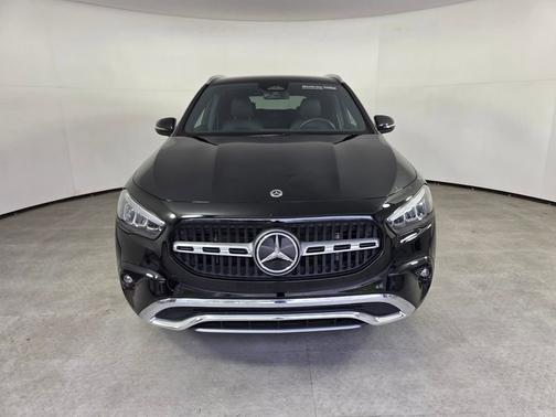 Night Black 2025 Mercedes-Benz GLA 250