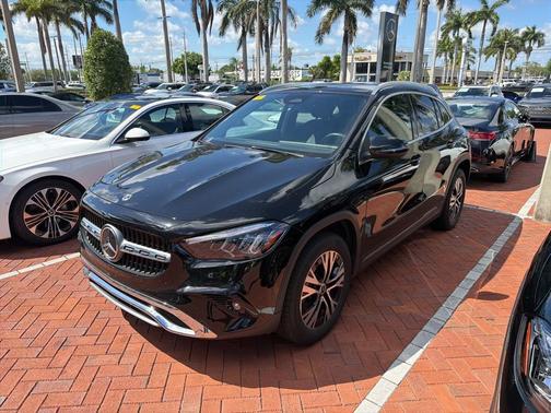 2025 Mercedes-Benz GLA 250 