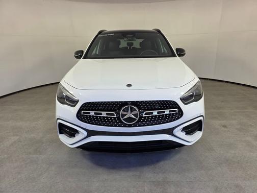 2025 Mercedes-Benz GLA 250 Base