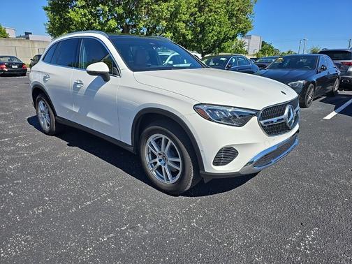 2025 Mercedes-Benz GLC 300 4MATIC