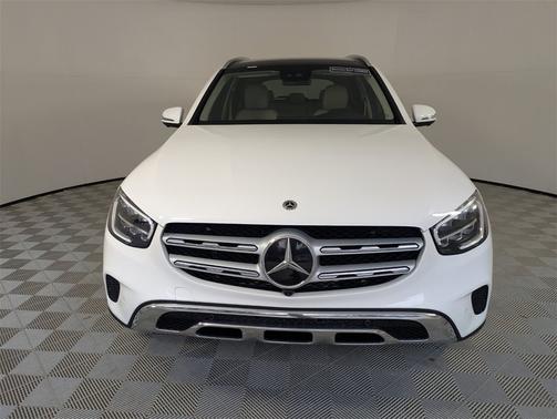 2022 Mercedes-Benz GLC 300