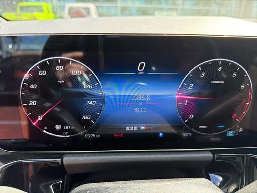 2025 Mercedes-Benz GLA 250 