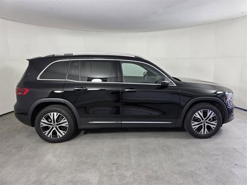 2025 Mercedes-Benz GLB 250 Base