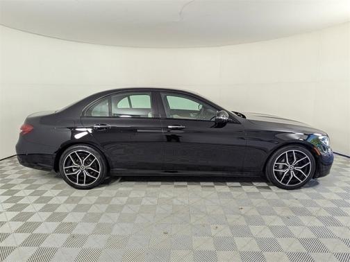2022 Mercedes-Benz E-Class 