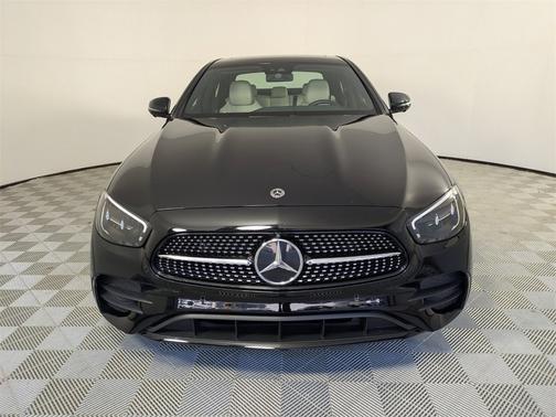 2022 Mercedes-Benz E-Class 