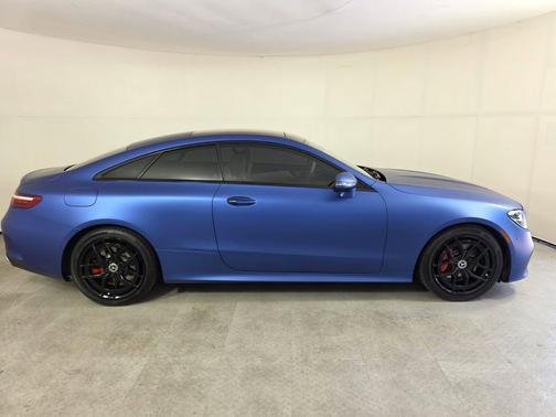 Obsidian Black Metallic 2023 Mercedes-Benz E-Class