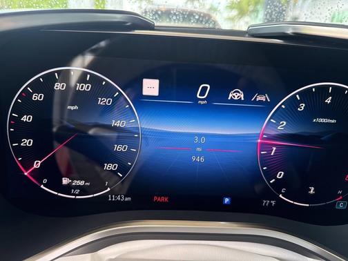 2026 Mercedes-Benz Maybach SL 680 Monogram Series 