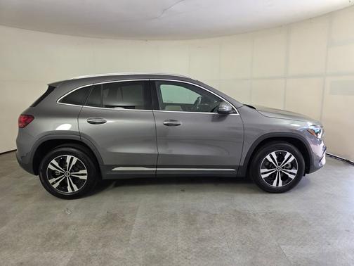 Mountain Grey Metallic 2025 Mercedes-Benz GLA 250