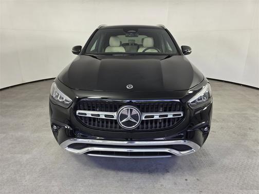 2025 Mercedes-Benz GLA 250 Base