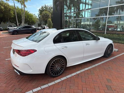 2025 Mercedes-Benz C-Class 