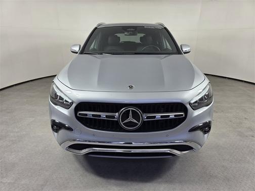 2025 Mercedes-Benz GLA 250 