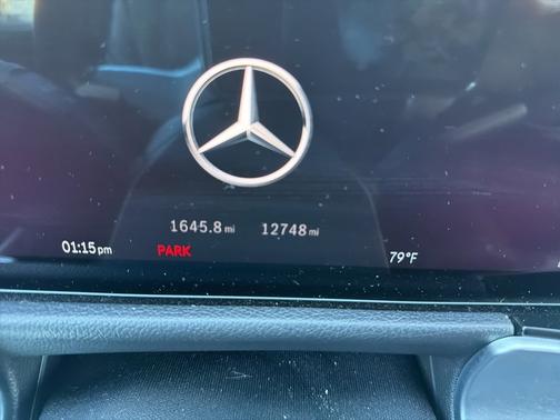 2025 Mercedes-Benz GLB 250 