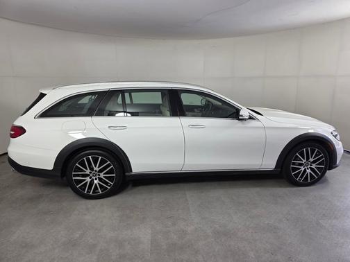 2023 Mercedes-Benz E-Class 