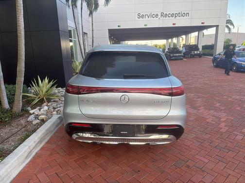 2024 Mercedes-Benz Maybach EQS 680 4MATIC