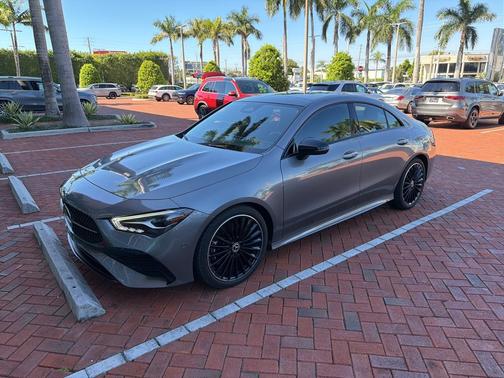 2025 Mercedes-Benz CLA 250 