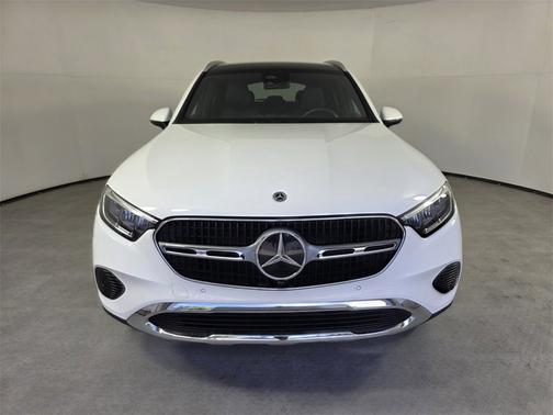 2025 Mercedes-Benz GLC 300 4MATIC
