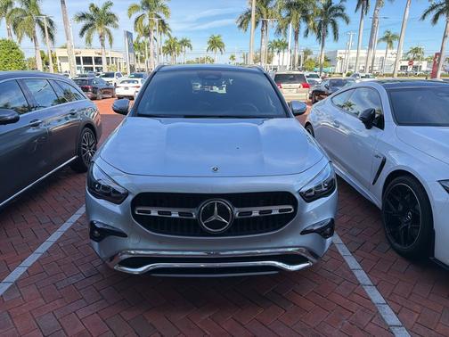 2025 Mercedes-Benz GLA 250 4MATIC