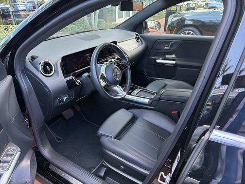 2025 Mercedes-Benz GLA 250 Base