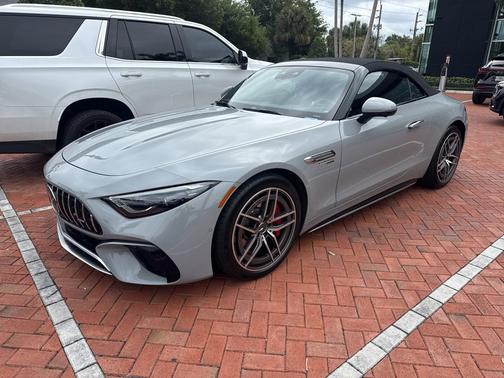 2022 Mercedes-Benz AMG SL 55 