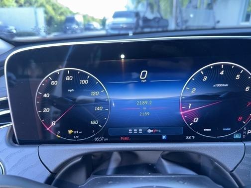 2025 Mercedes-Benz E-Class 
