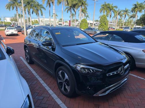 2025 Mercedes-Benz GLA 250 