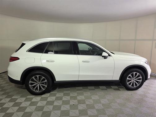 2024 Mercedes-Benz GLC 300 Base