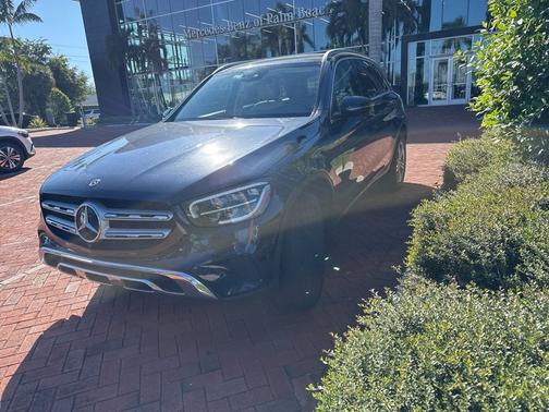 2022 Mercedes-Benz GLC 300 